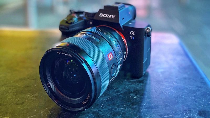 Sony a7S III — The benchmark for clean high-ISO city scenes