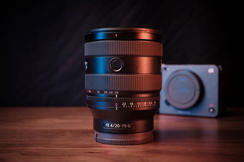 Sony FE 20–70mm F4 G (Full-frame E-mount)