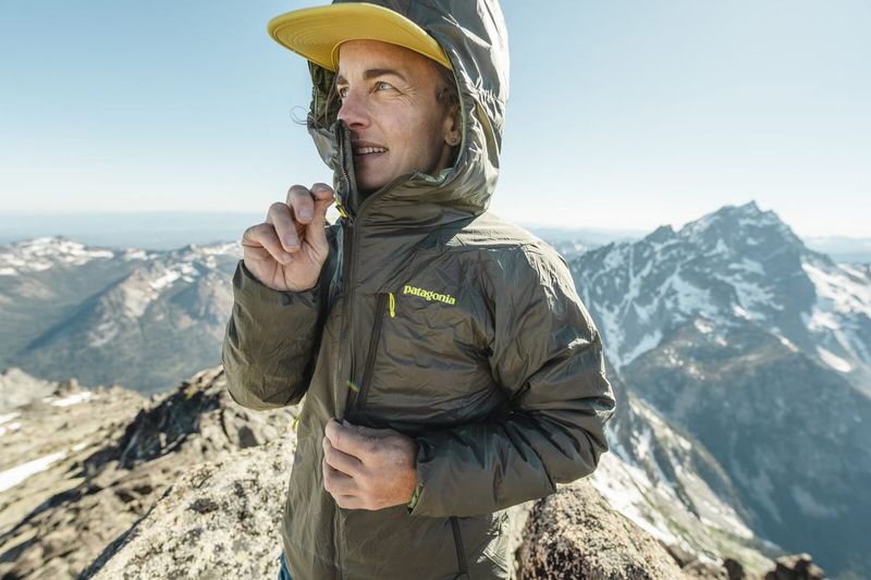 Patagonia DAS Light Hoody