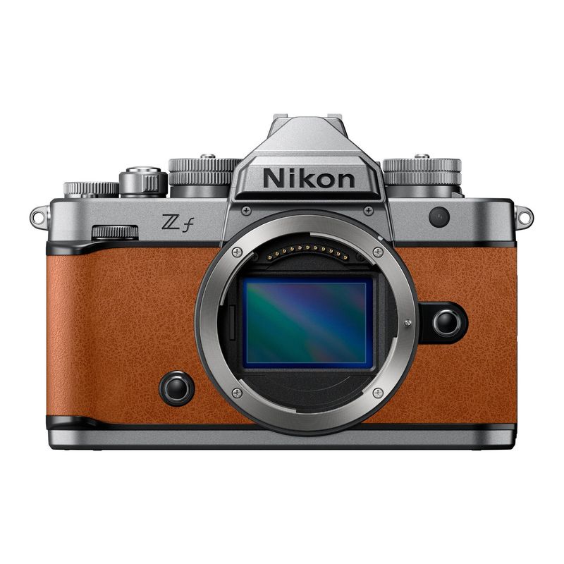 Nikon Zf — Retro looks, modern night vision