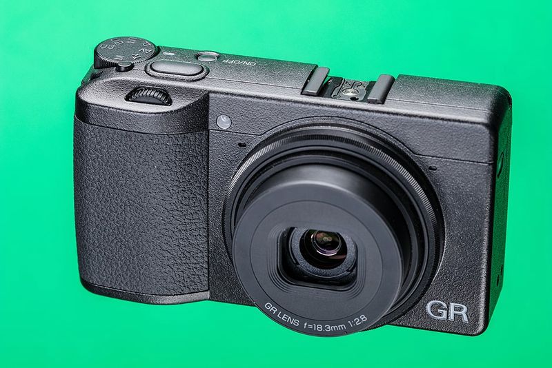 Ricoh GR III
