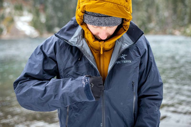 Arc’teryx Beta AR Jacket