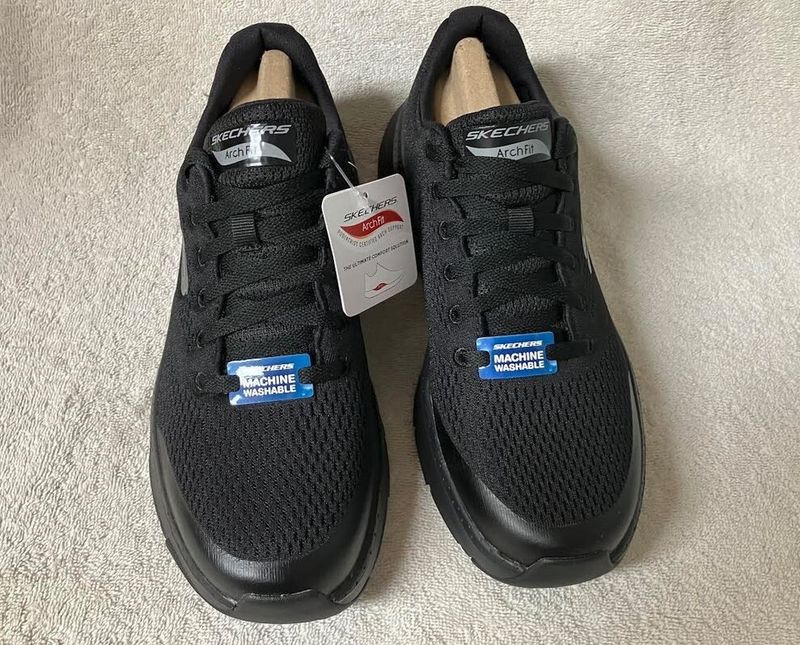Skechers Men's Arch Fit Oxford