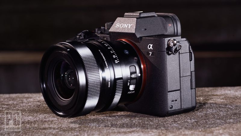 Sony a7 IV — Versatile hybrid with solid low-light sensor scores and reliable AF