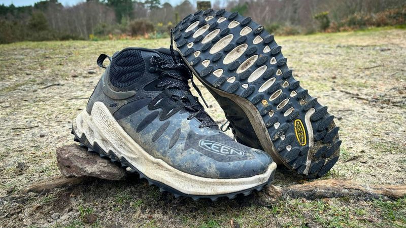 Keen Zionic NXT Mid Waterproof Hiking Boots