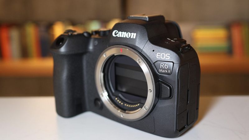 Canon EOS R6 Mark II