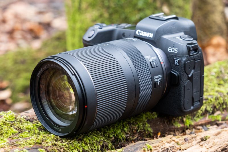 Canon RF 24-240mm f/4-6.3 IS USM
