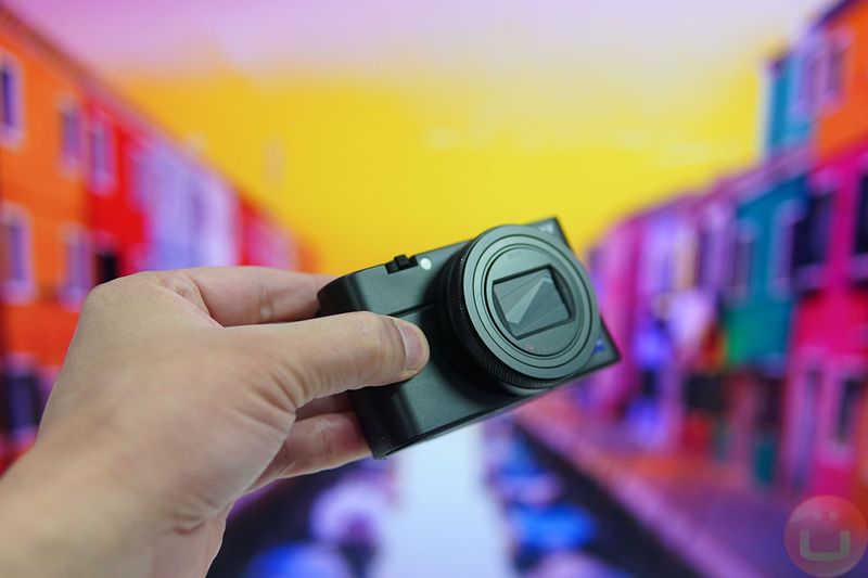 Sony Cyber-shot RX100 VII