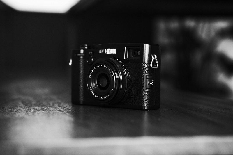 Fujifilm X100F