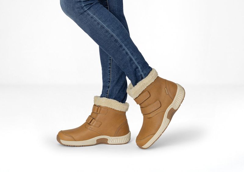 Orthofeet Florence Boots (Loafer Adjacent for Cold Trips)