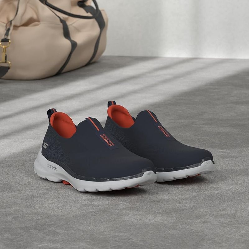 Skechers GOwalk 6