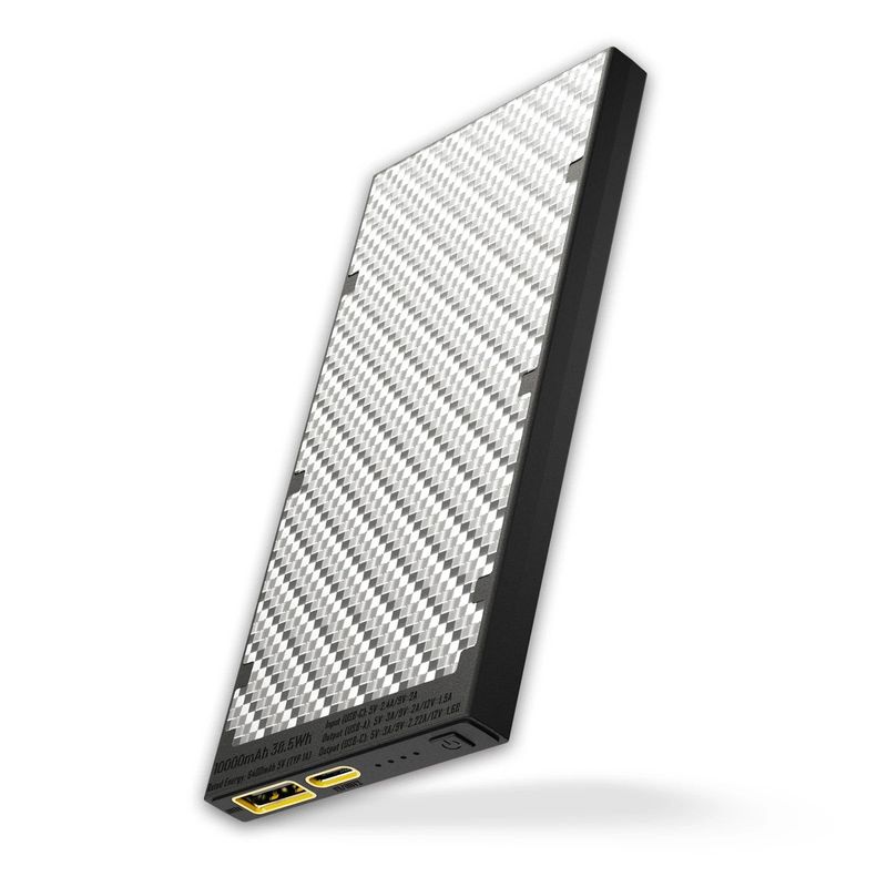NITECORE NB10000 Gen2: an ultralight power bank that doesn't feel like a dumbbell