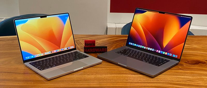 Best Pro Laptop for Creators: MacBook Pro (M4 Pro/Max, 14/16