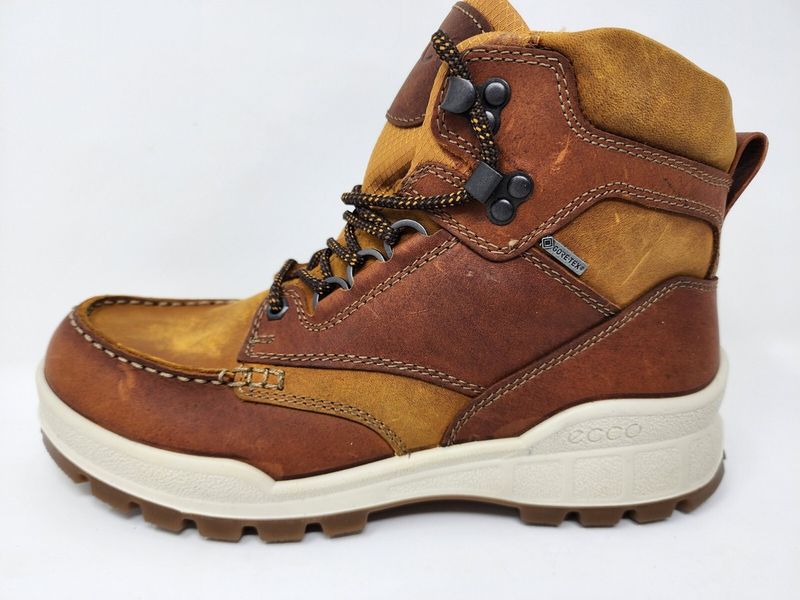 ECCO Track 25 Hydromax Boot