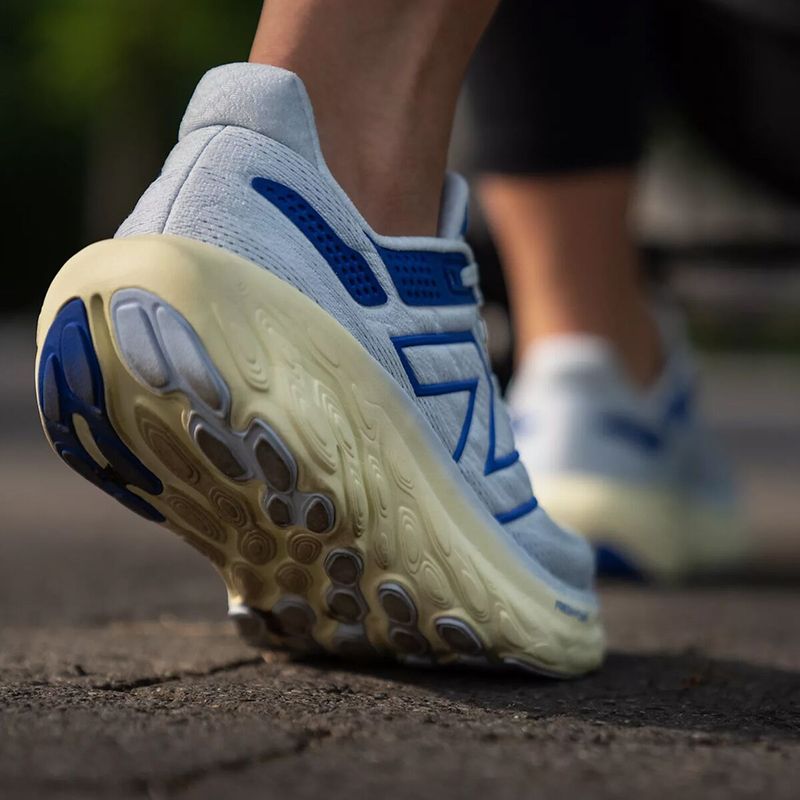 New Balance Fresh Foam X 1080v13 – Soft, Breathable Sock Sneaker