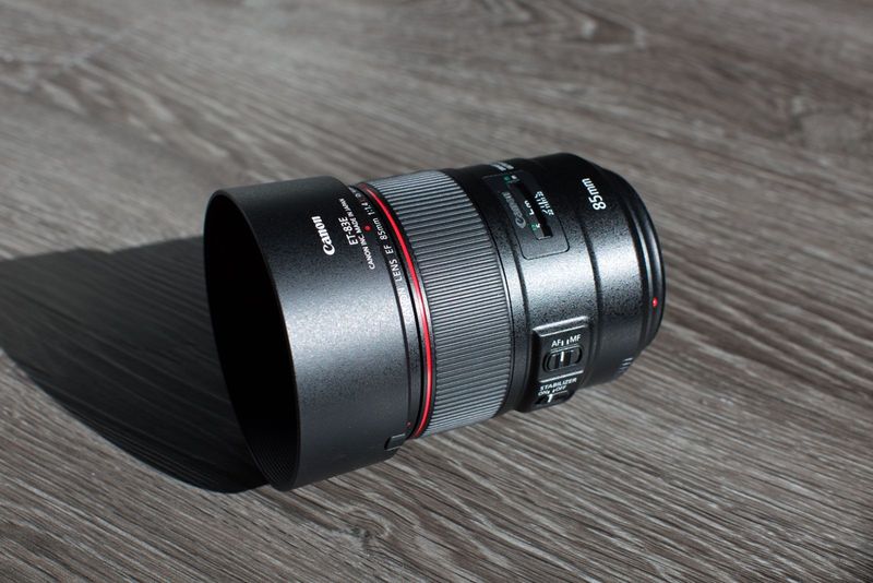 Canon EF 85mm f/1.4L IS USM – Best Travel Portrait Lens