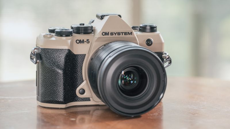 OM System OM-5
