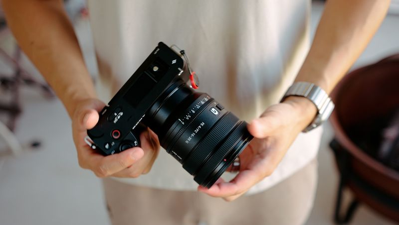 Sony ZV-E1