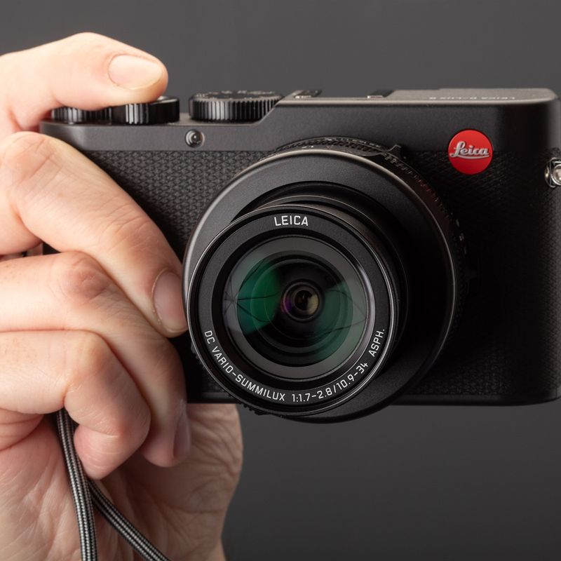 Leica D-Lux 8