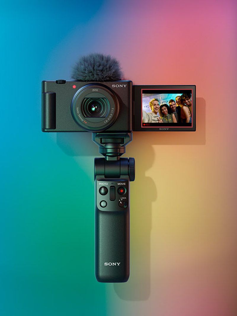 Sony ZV-1 II – Vlogging Camera That Doubles as a Travel All-Rounder