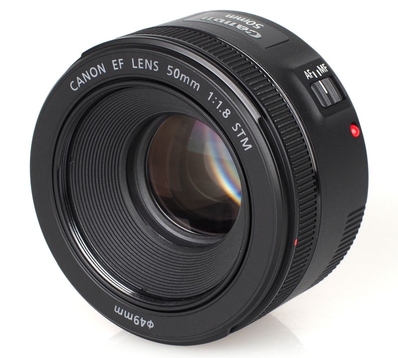 Canon EF 50mm f/1.8 STM – Best Budget Lightweight Prime