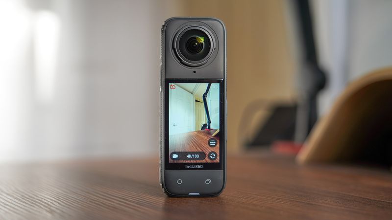Insta360 X4 (8K 360° camera)