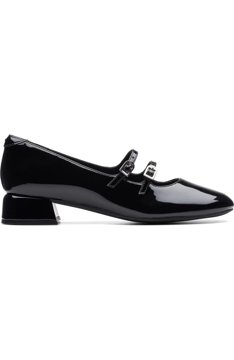 Clarks Daiss 30 Shine (Mary Jane Heel)