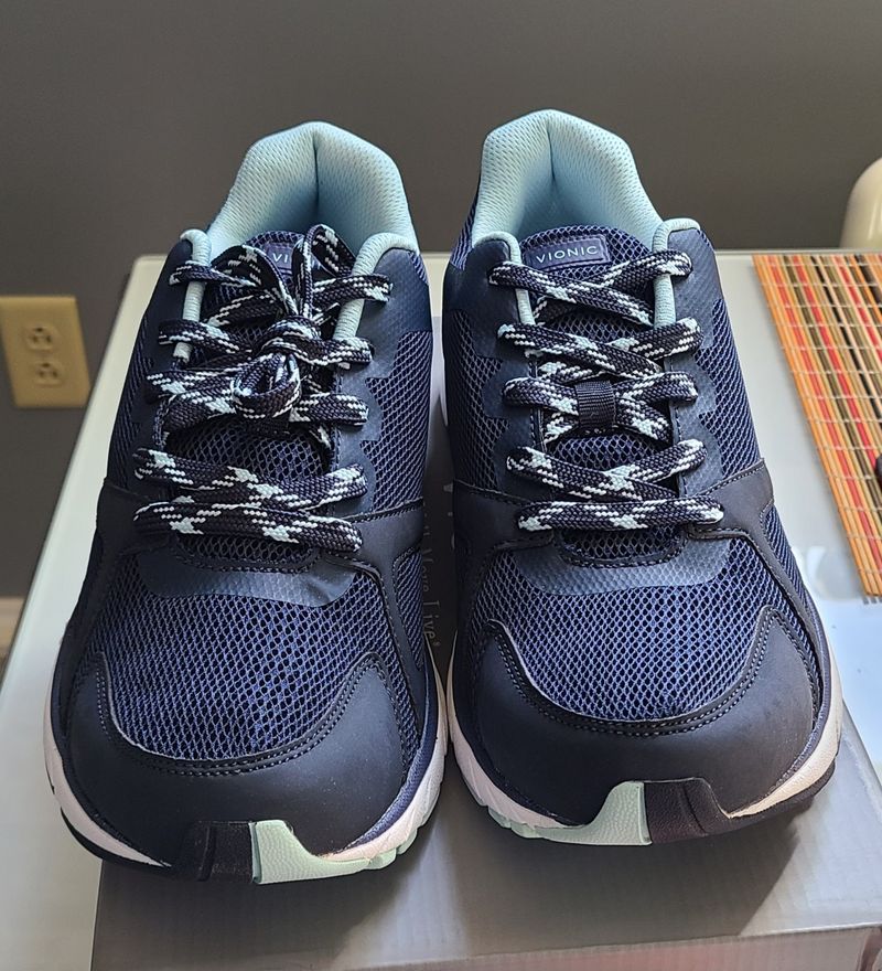 Vionic Tokyo Sneaker (Wide) – Pod-designed orthotic support plus breathable mesh makes this ideal for long standing and walking days