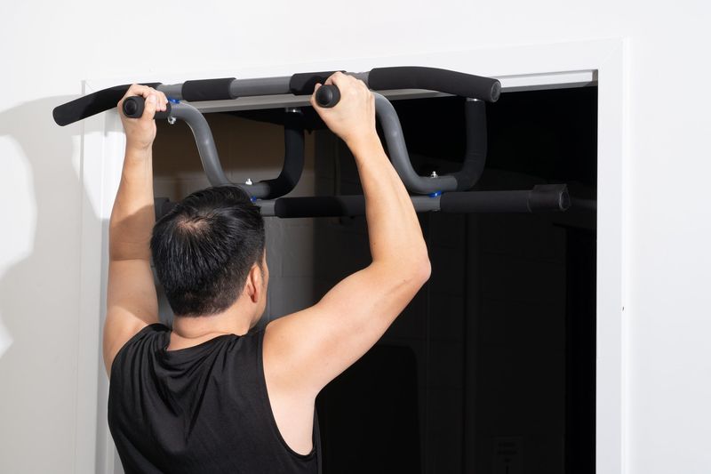 Iron Gym Doorway Pull-Up Bar: Upper Body Training Without a Home Gym