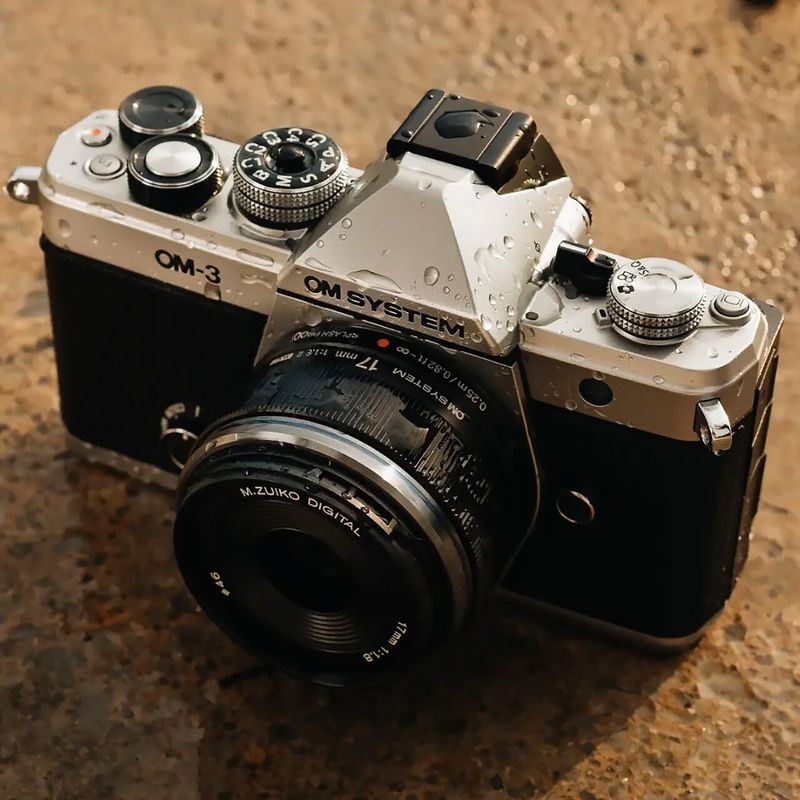 OM System OM-3