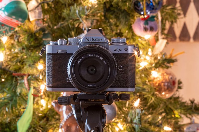 Nikon Z fc with 28mm f/2.8 SE