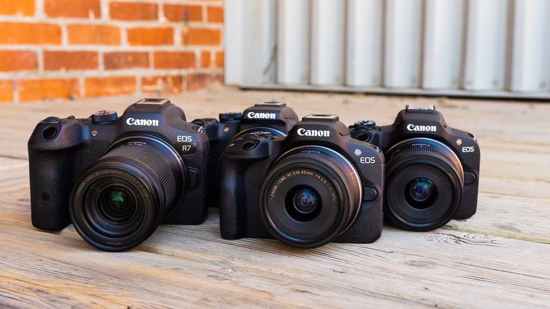 Canon EOS R10 with RF-S 18-45mm