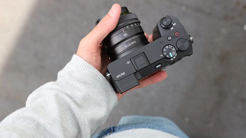Sony a6700 with 20mm G