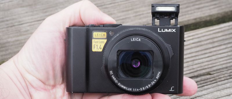 Panasonic Lumix LX10/LX15