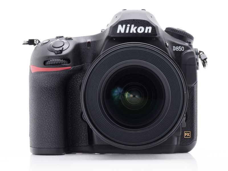 Nikon D850
