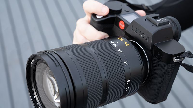 Leica SL2-S