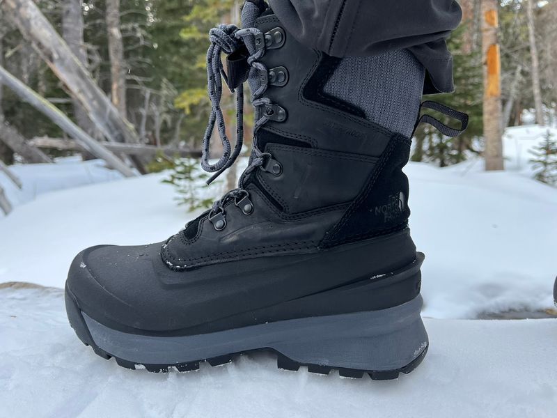 The North Face Chilkat V 200 (Light Insulation Option)