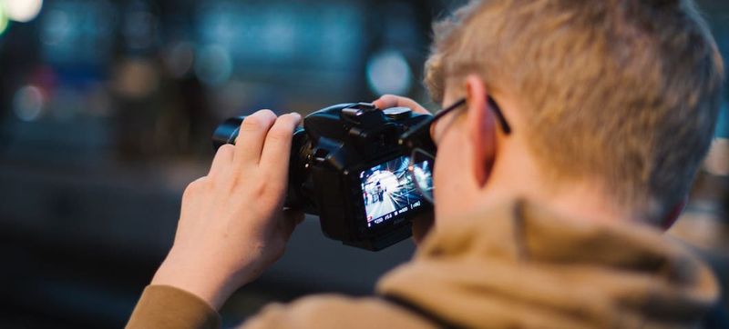 Nikon Coolpix P1000 – While larger than many compacts, it still fits in travel bags and packs a 999 mm equivalent zoom for unbelievable reach.