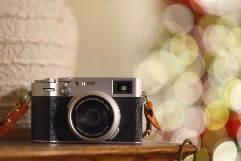 Fujifilm X100V