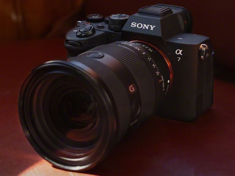 Sony α7 V (Full Frame Mirrorless)