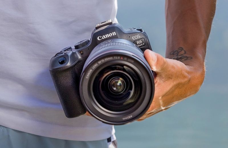Canon EOS R6 Mark II