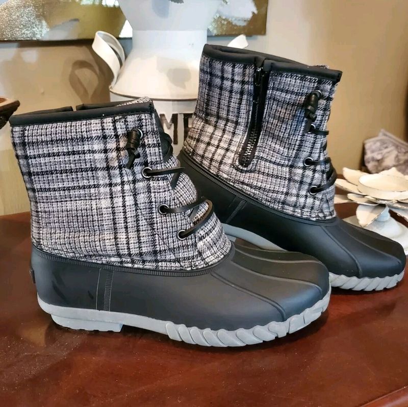 ALEADER Duck Boots