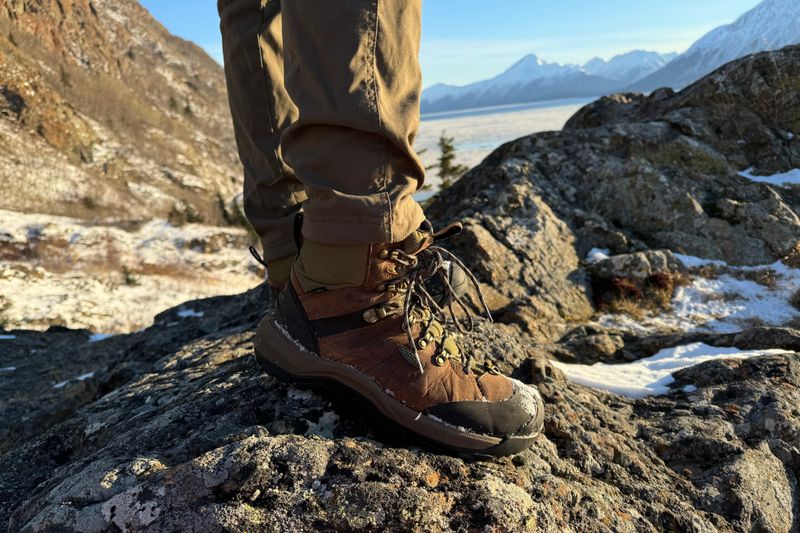 KEEN Revel IV Mid Polar Waterproof Boot