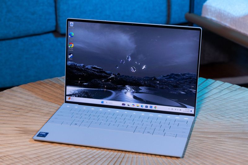 Dell XPS 13 (2024)