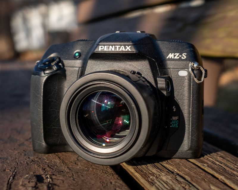 Pentax MZ-S (2001)