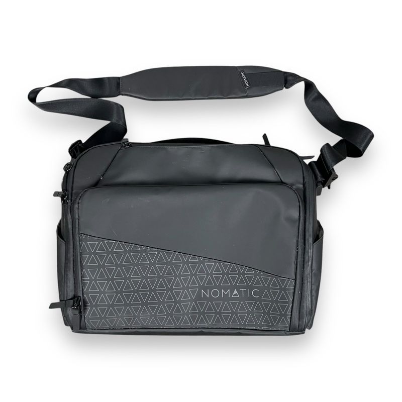 NOMATIC Messenger Bag