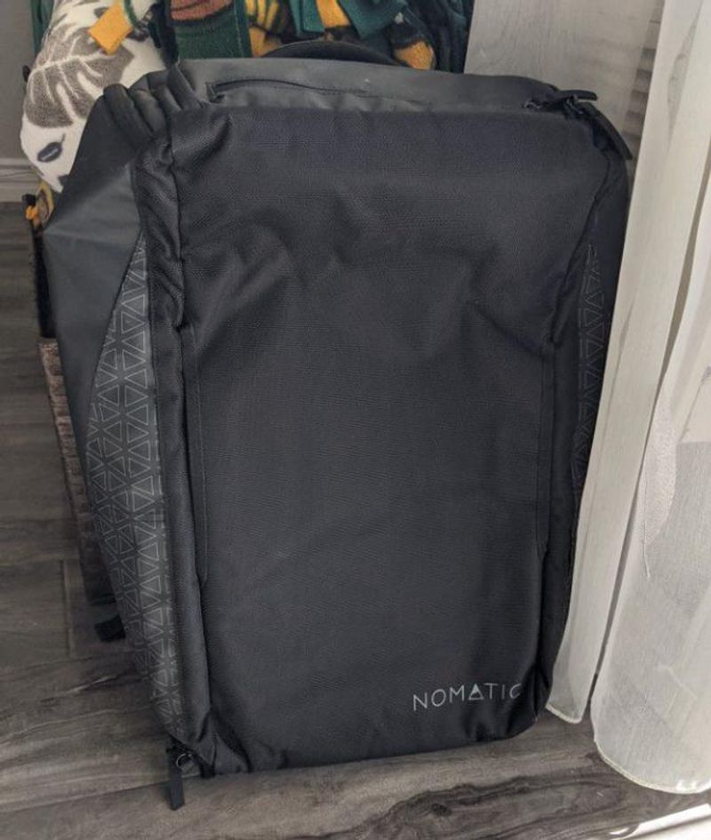 NOMATIC 40L Travel Bag