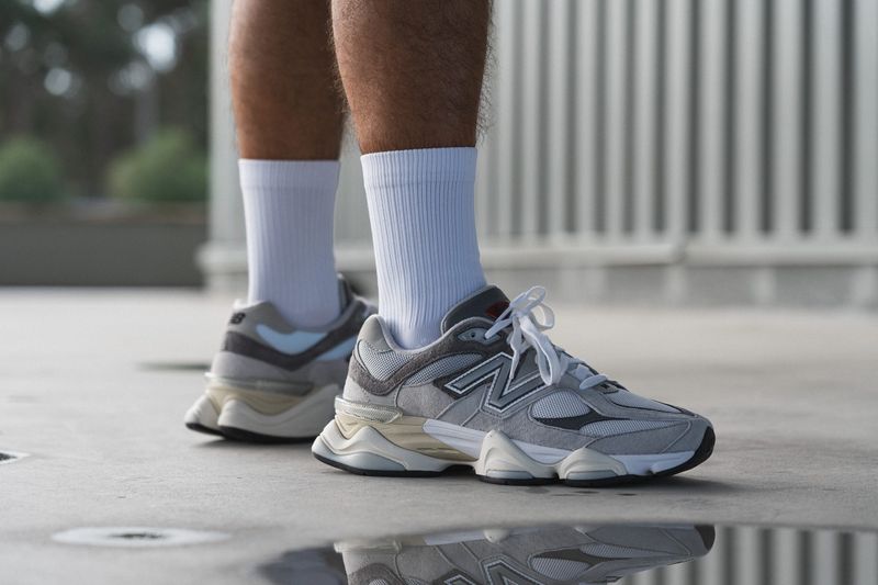 New Balance 9060
