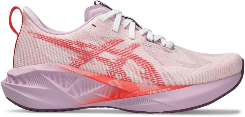 ASICS Novablast 5