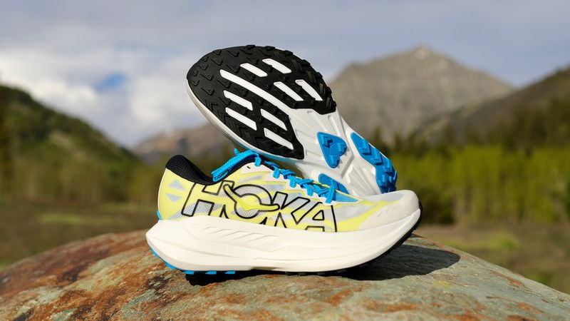 Hoka Rocket X Trail – Gravel & Smooth-Trail Race Weapon